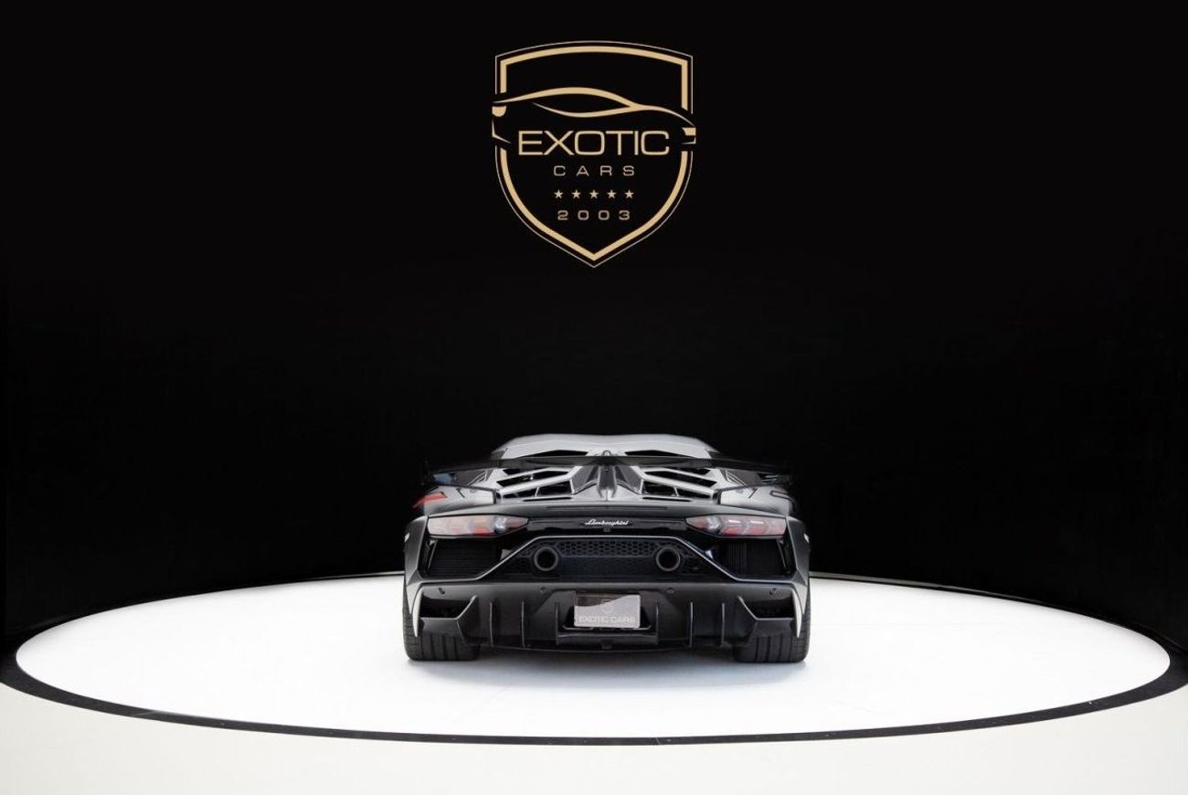 لامبورغيني أفينتادور LP770-4 SVJ