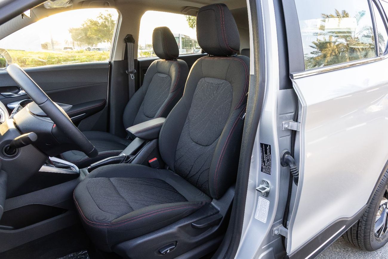 شيفروليه جروف Chevrolet Groove Premier 1.5L | 2024 GCC | Full option (Export)