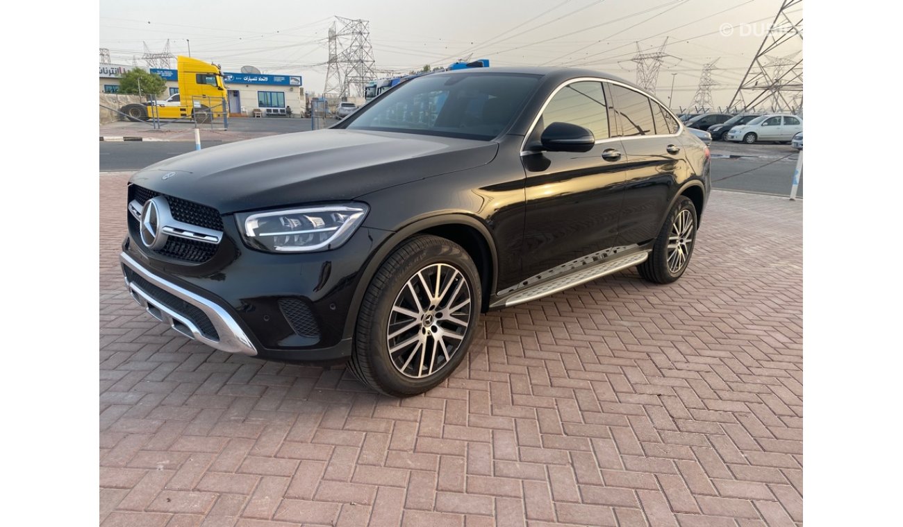 مرسيدس بنز GLC 300 2021 2.0L GLC300 FOR LOCAL AND FOR EXPORT