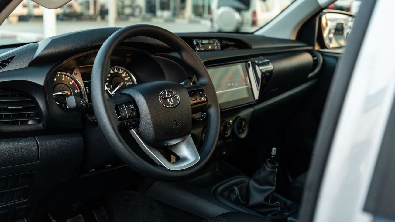 تويوتا هيلوكس Hilux | Wide Body | 2.4 Diesel | D/C | 4x4 | M/T | High Option