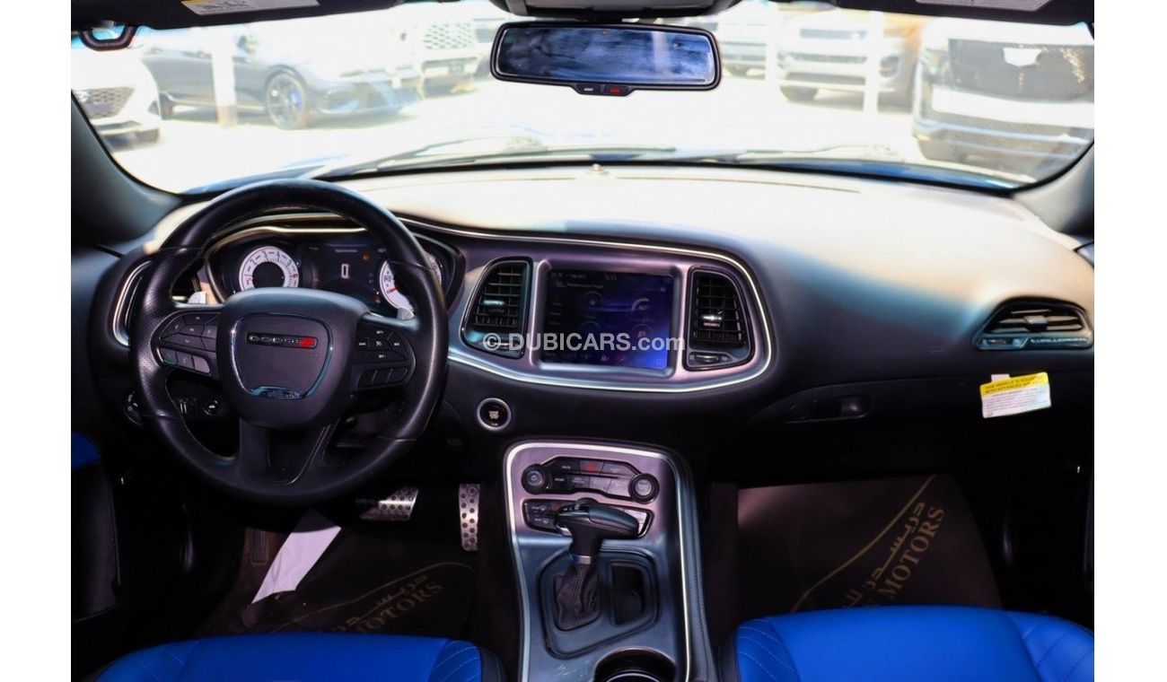 Dodge Challenger Dodge Challenger R/T / 2018 / USA / 5.7L 375HP