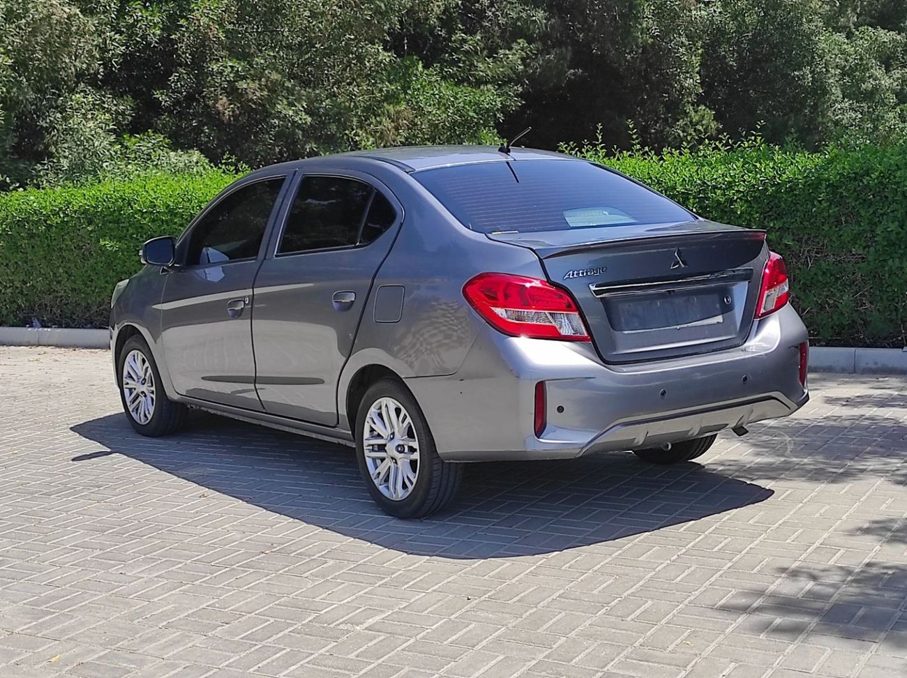 Mitsubishi Lancer Mitsubishi lancer 2021 Gcc full automatic