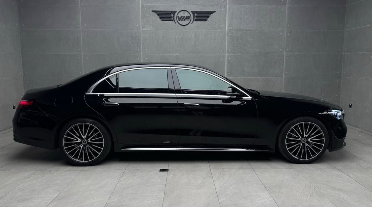 مرسيدس بنز S 580 2023 | GCC Specs | Full Options | Agency Warranty & Service | Low Mileage