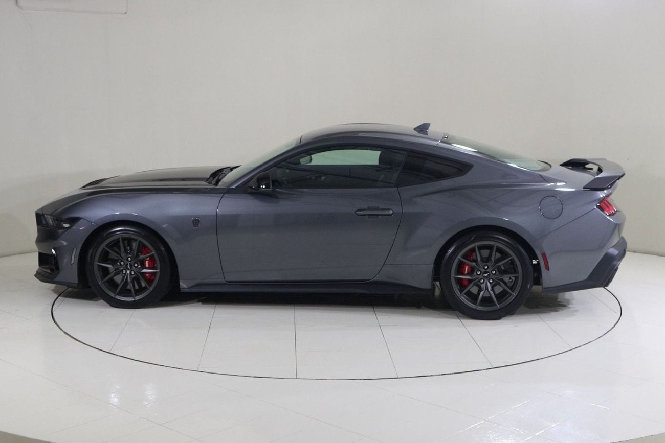 Ford Mustang DARK HORSE 5.0 (500HP) A/T MCP7125 / AL TAYER MOTORS / AL QOUZ SHOWROOM