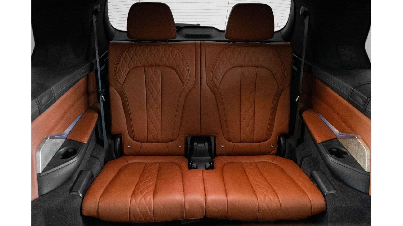 BMW X7 2019 BMW X7 40i M-Sport / Full BMW Service History & Extended BMW Service Contract  Cash: 219,000 AE