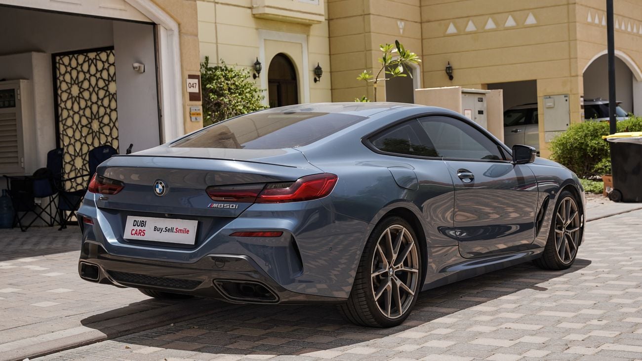 بي أم دبليو M850i