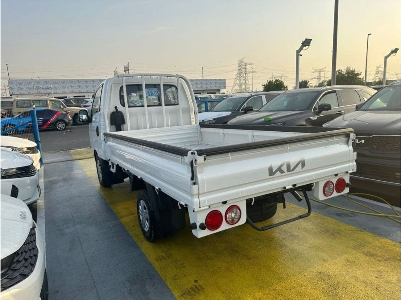 Kia K2700