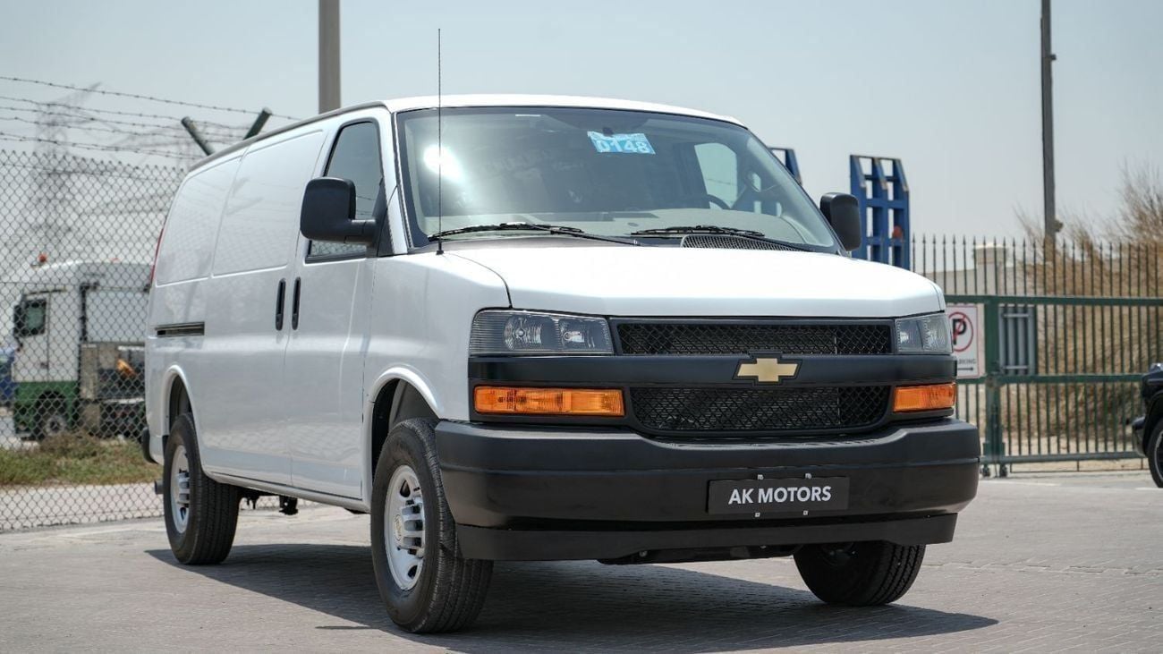 Chevrolet Express Chevrolet Express Cargo 6.6L V8 Petrol 2024 MY