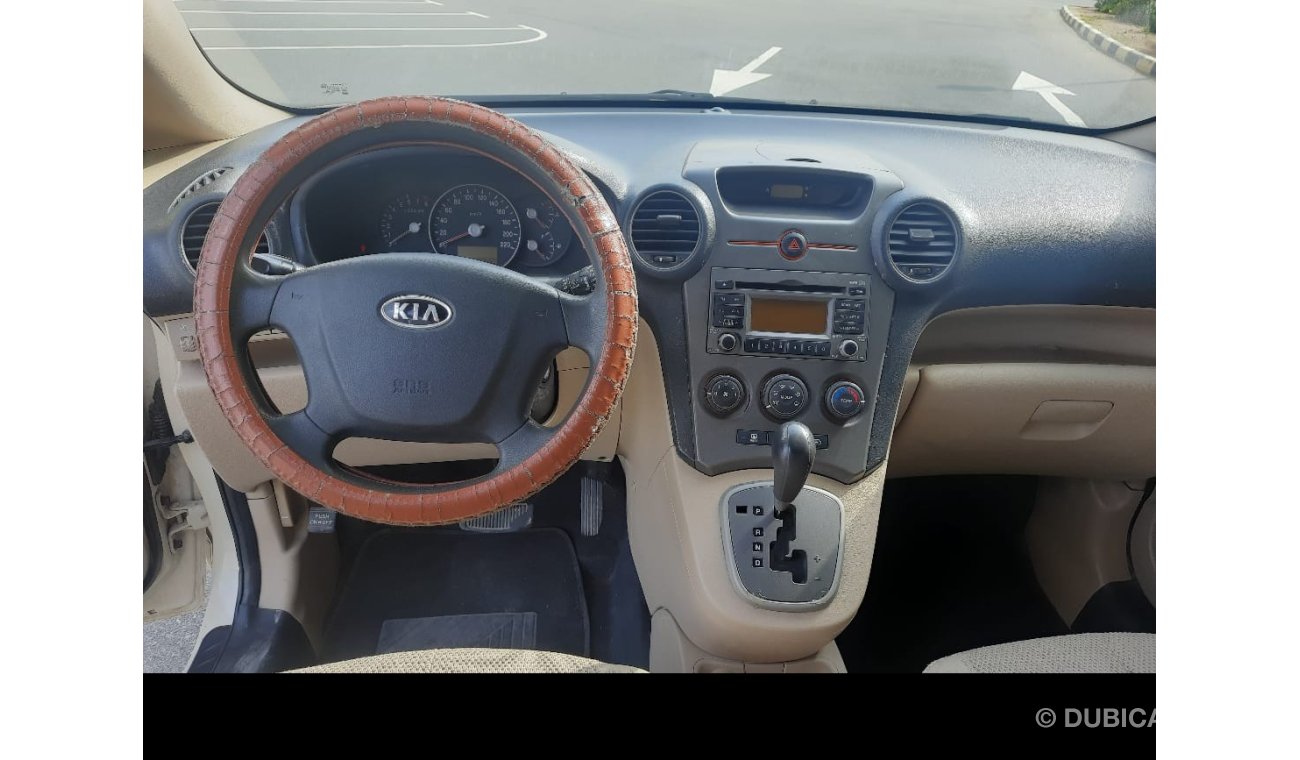 كيا كارينس Kia carens (GCC SPEC) - 2009 - VERY GOOD CONDITION
