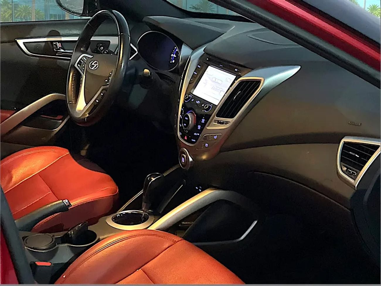 Hyundai Veloster GLS 1.6L GLS | 1.6L | |GCC | EXCELLENT CONDITION