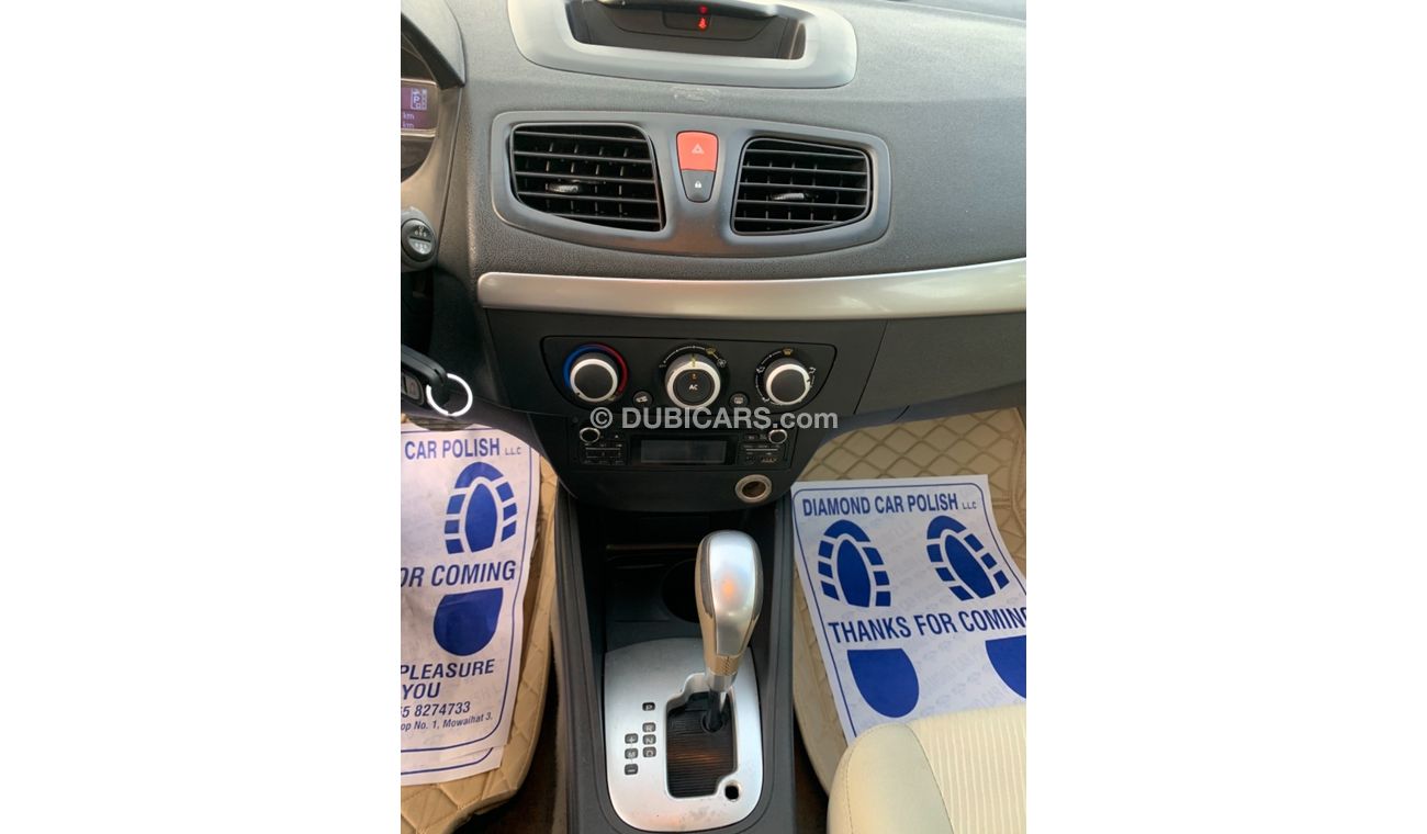 Renault Fluence Renulat fluenic