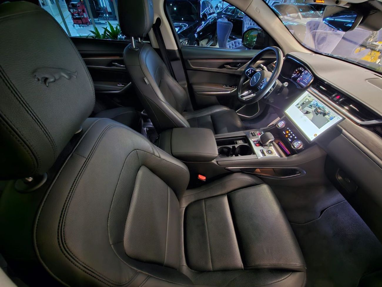 Jaguar F Pace 2022 Jaguar F-Pace R-Dynamic SE P250/10,000KM Only /Perfect Condition/No Paint