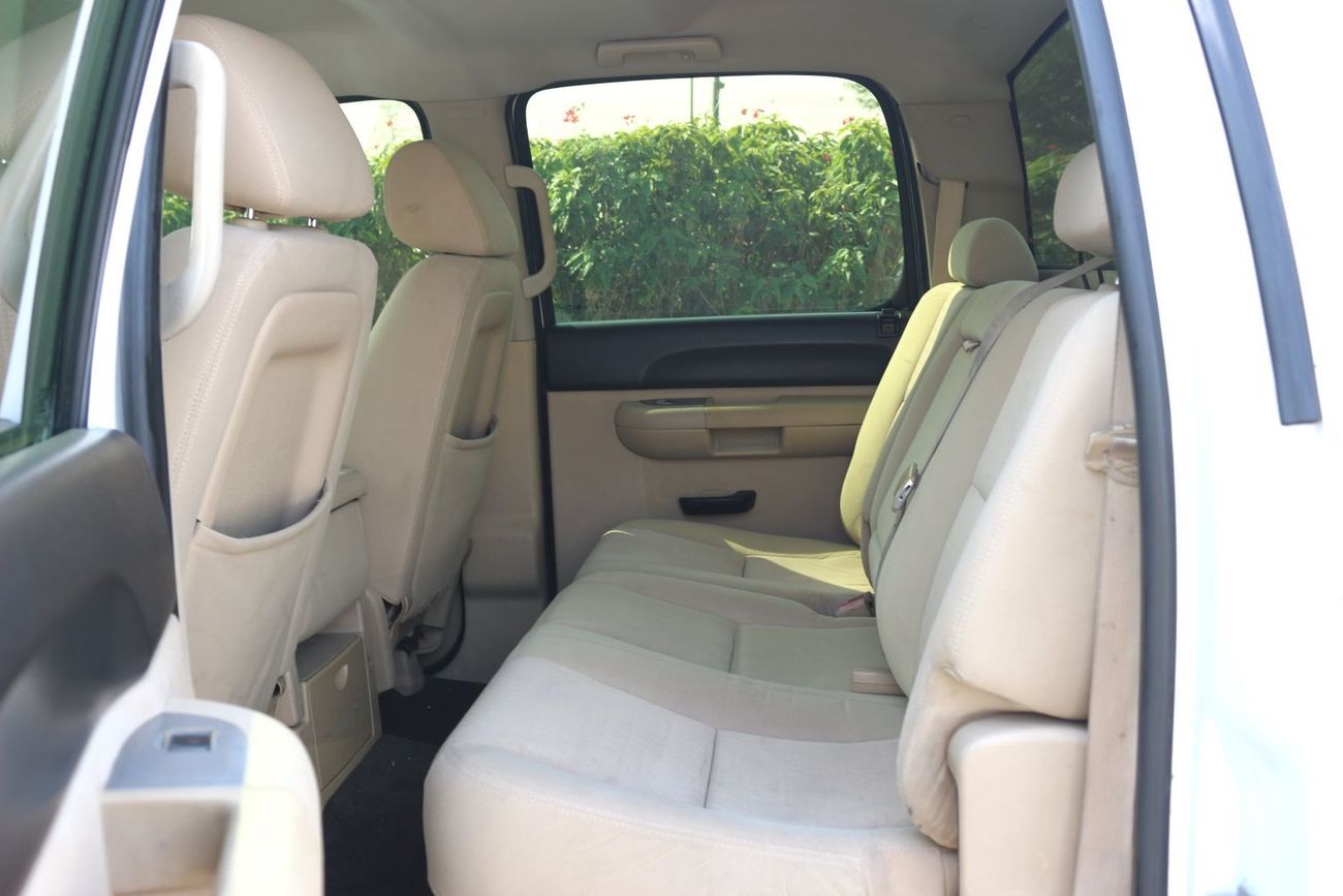 شيفروليه سيلفارادو شيفرليه سلفرادوا 2500 اتش دي دبل كابين فورويل خليجي 2011