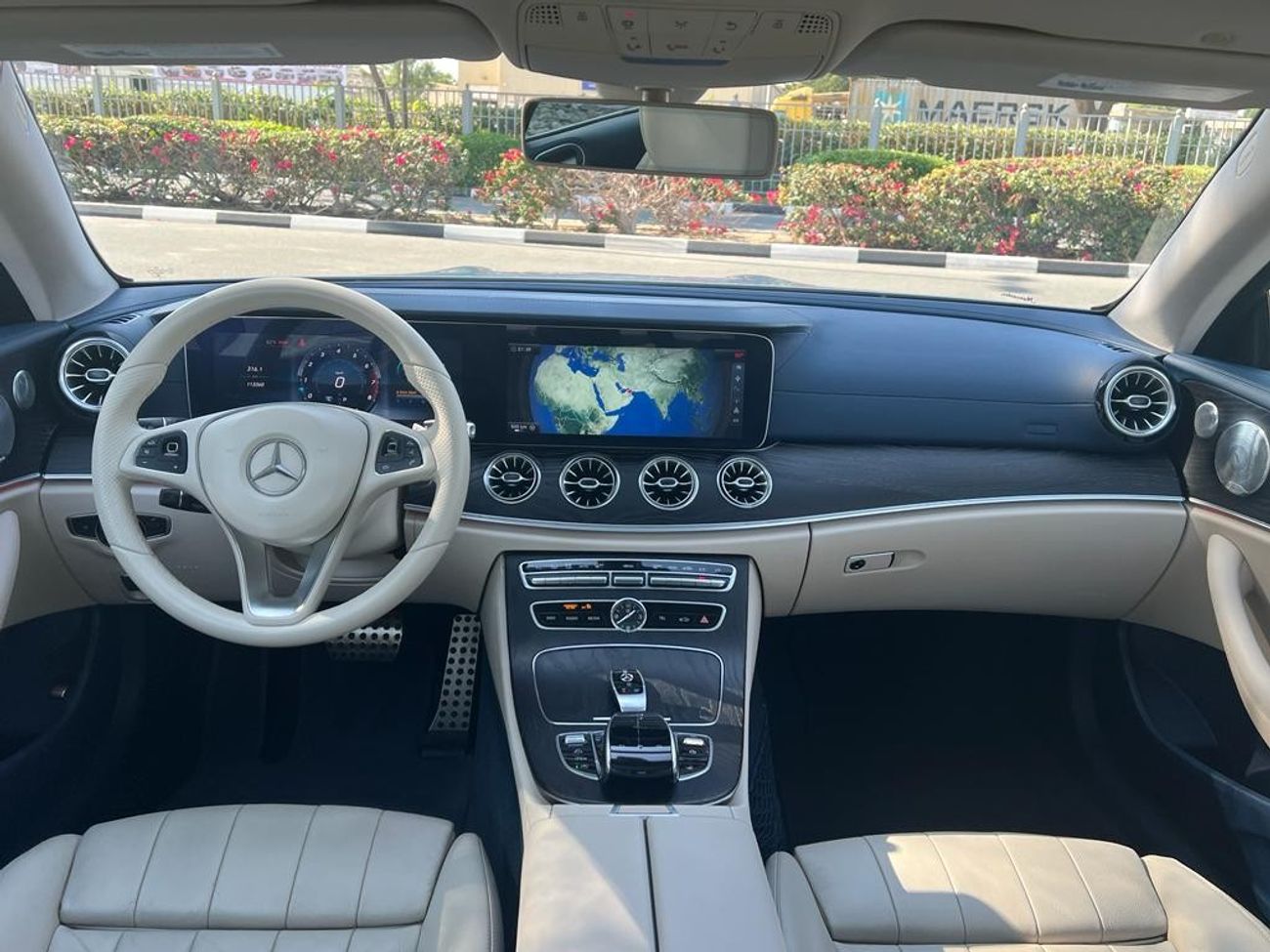 Mercedes-Benz E 400 Coupe MERCEDES BENZ E400 AMG 2018 COUPE FULL OPTIONS TOP OF RANGE WITH DEALER WARRANTY