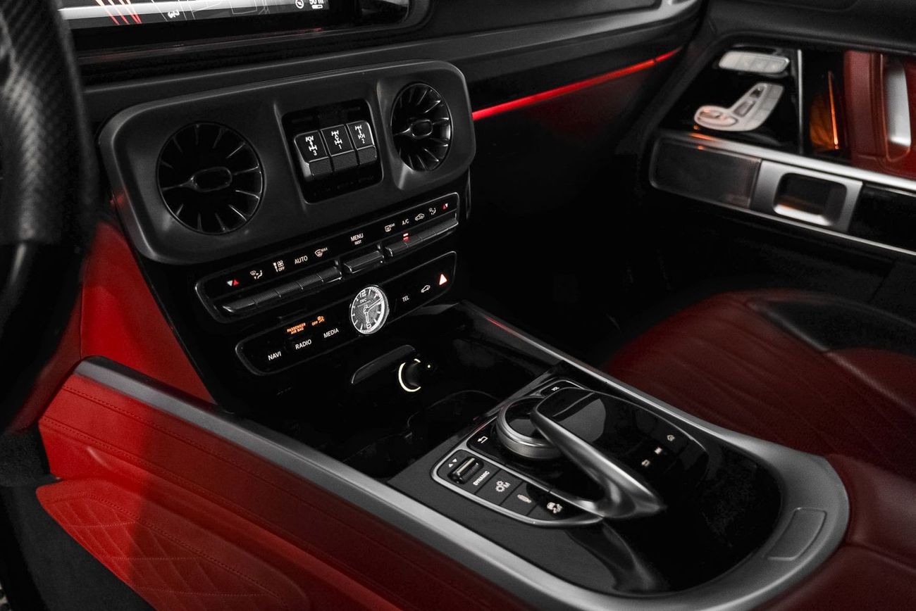 Mercedes-Benz G 63 AMG Std 4.0L