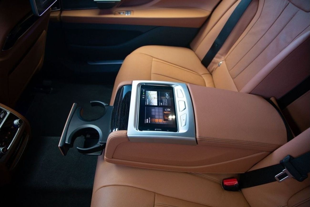 BMW 730Li Std BMW 730Li