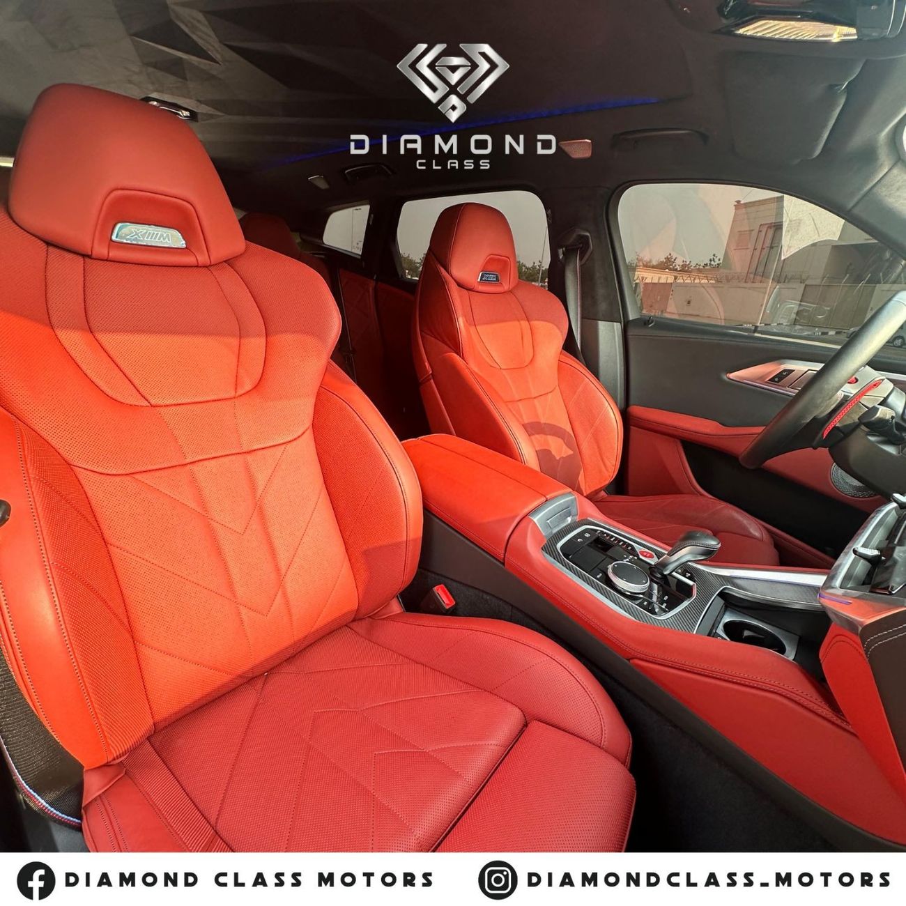 BMW XM BMW XM V8 M Plug-in Hybrid AWD 4.4L Twin-Turbo+Electric Motor 2023  GCC    Service Contract  Under A