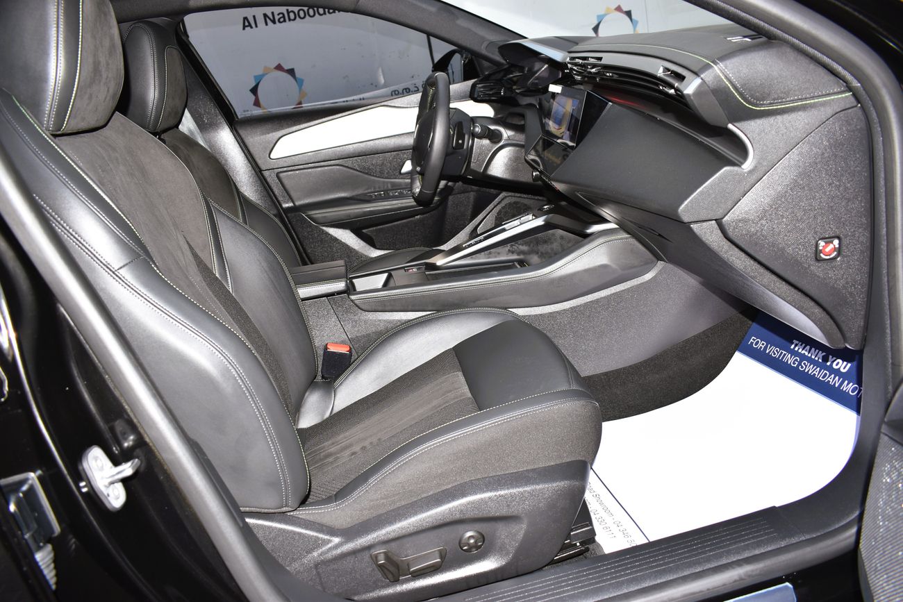 Peugeot 408 AED 1919 PM | 1.6L GT GCC FROM AUTHORIZED DEALER WITH MANUFACTURER WARRANTY UP TO 2028 OR 100K KM