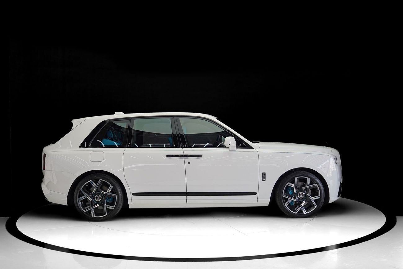 رولز رويس كولينان BLACK BADGE