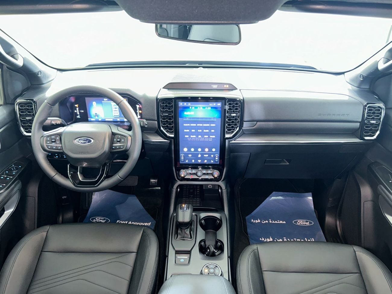 Ford Everest EVR624W LIMITED / AL TAYER MOTORS / AL QOUZ SHOWROOM