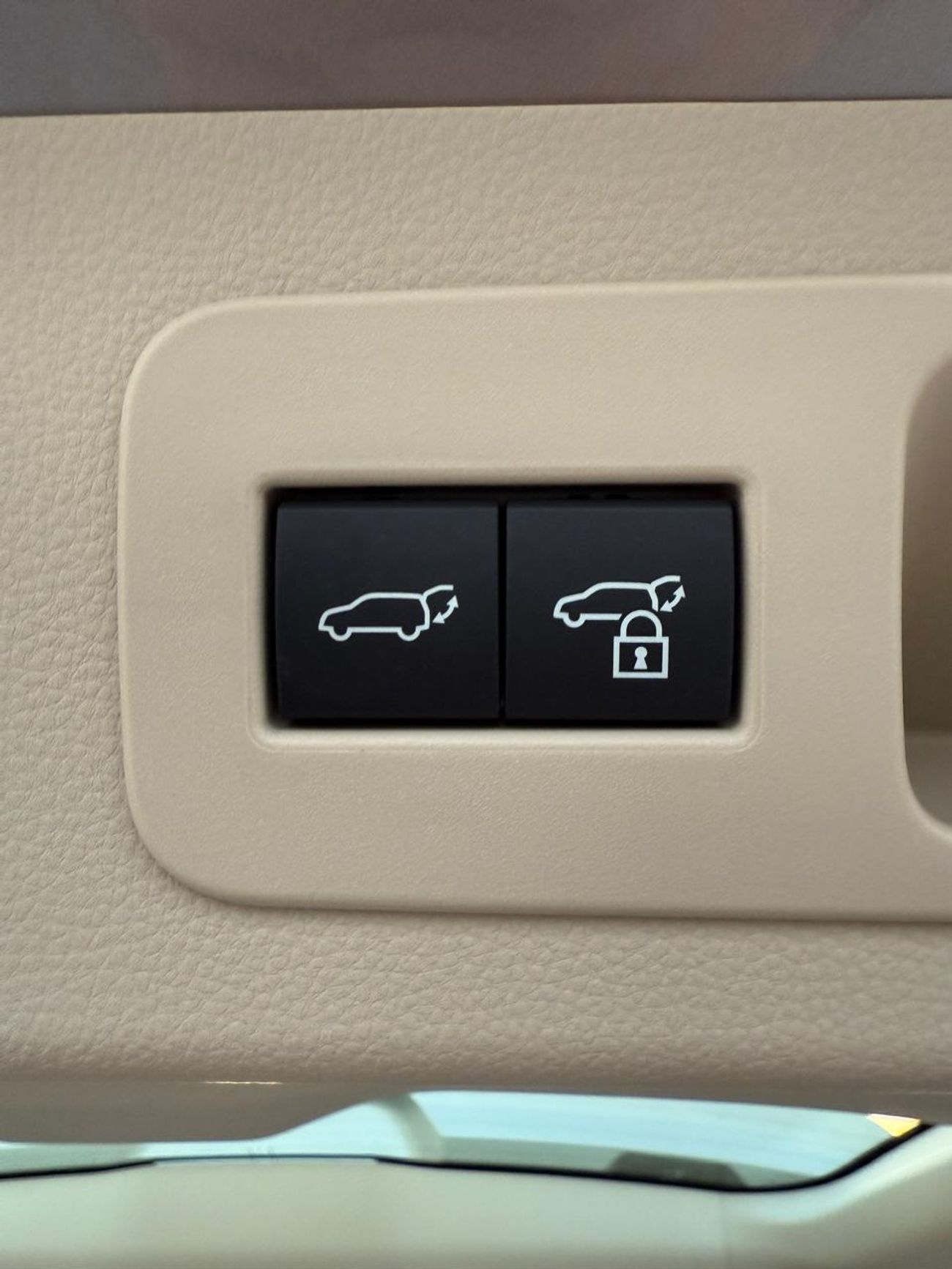 Toyota Land Cruiser GXR 3.5L