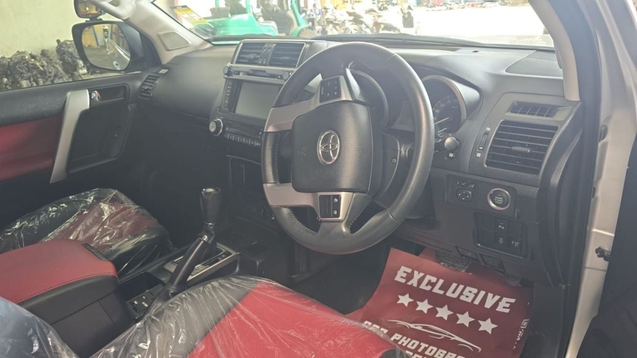 Toyota Prado TX-L DIESEL 2.8 LITER ,RIGHT HAND DRIVE