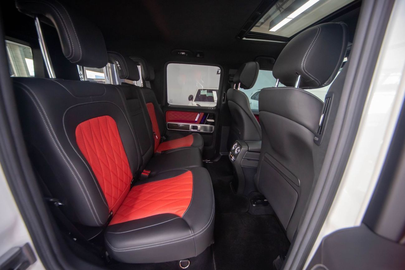 Mercedes-Benz G 63 AMG Std 4.0L