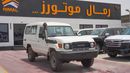 Toyota Land Cruiser 70 4.0L V6 M/T