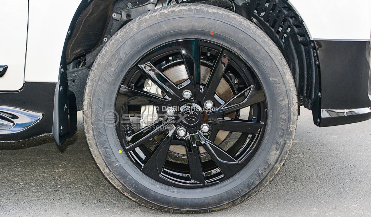 Toyota Land Cruiser 4.0 Petrol Black Edition Modified Diff lock 360 view Camera