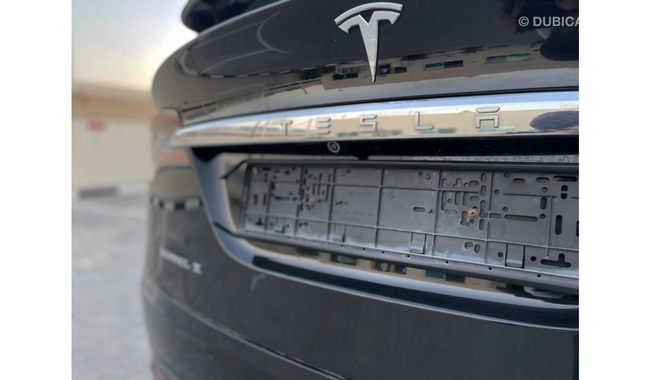 Tesla Model X 2017 Tesla Model X 90D, 4dr SUV, GCC Specs, Automatic, All Wheel Drive, Model 2017
