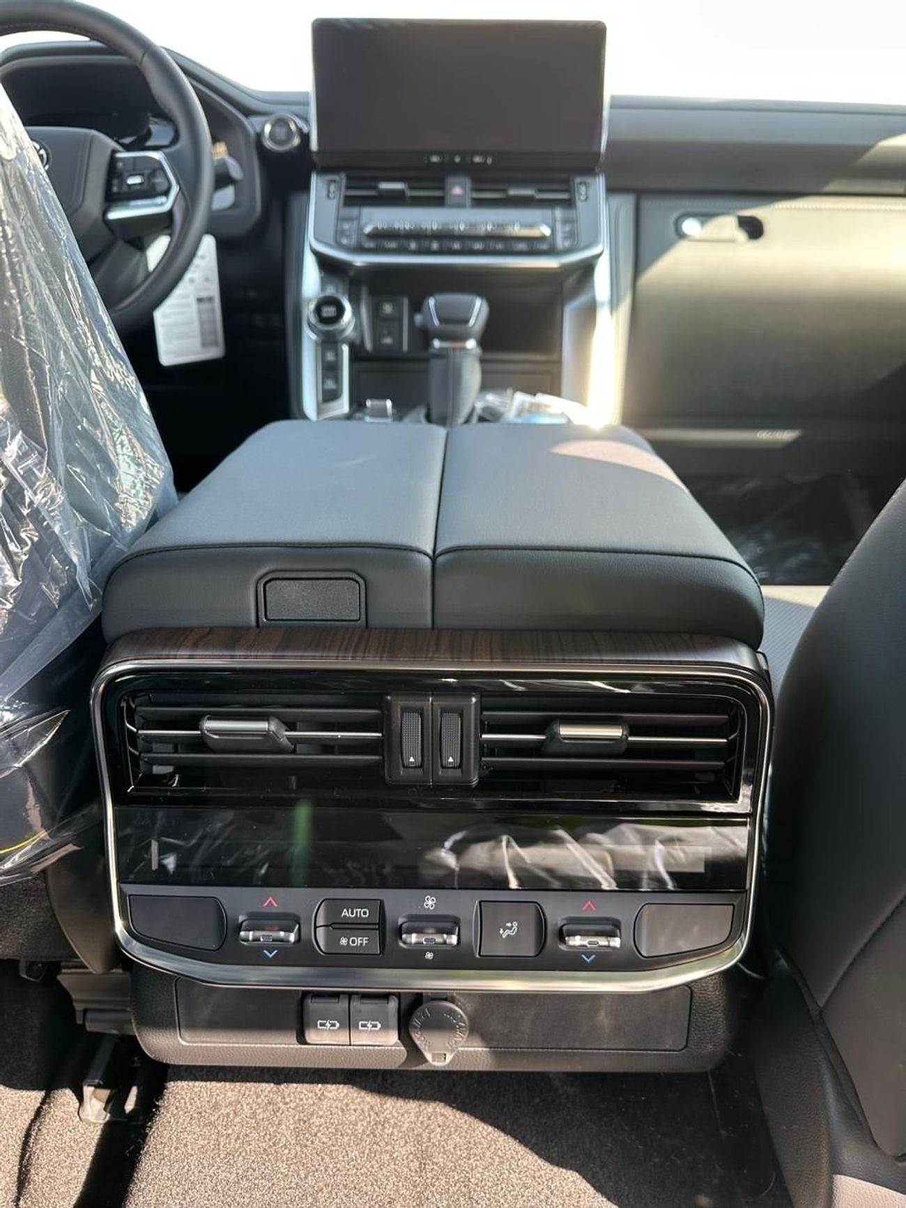 Toyota Land Cruiser Land Cruiser VX / 2026 / GCC / 0km