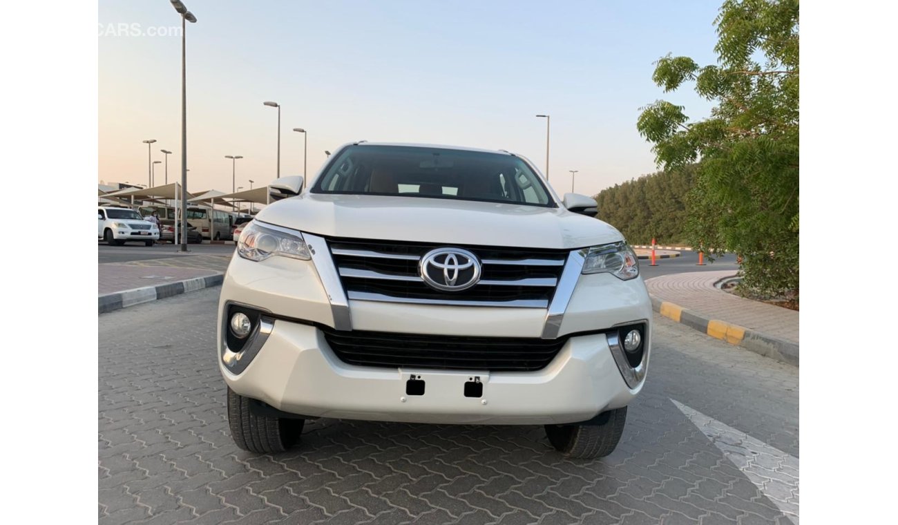 Toyota Fortuner Toyota Fortuner Model 2017 v 6 Gcc   Free accedant Very good condition  Call or WhatsApp  0097154599