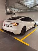 Tesla Model 3 PERFORMANCE