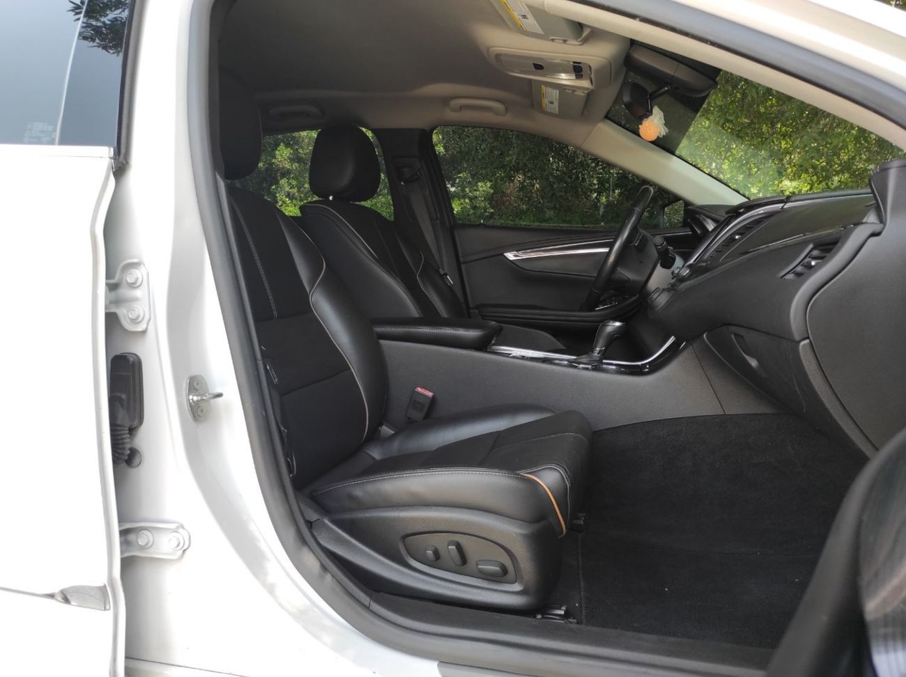 Chevrolet Impala Chevrolet impala 2018 V6 premier full options with out sunroof