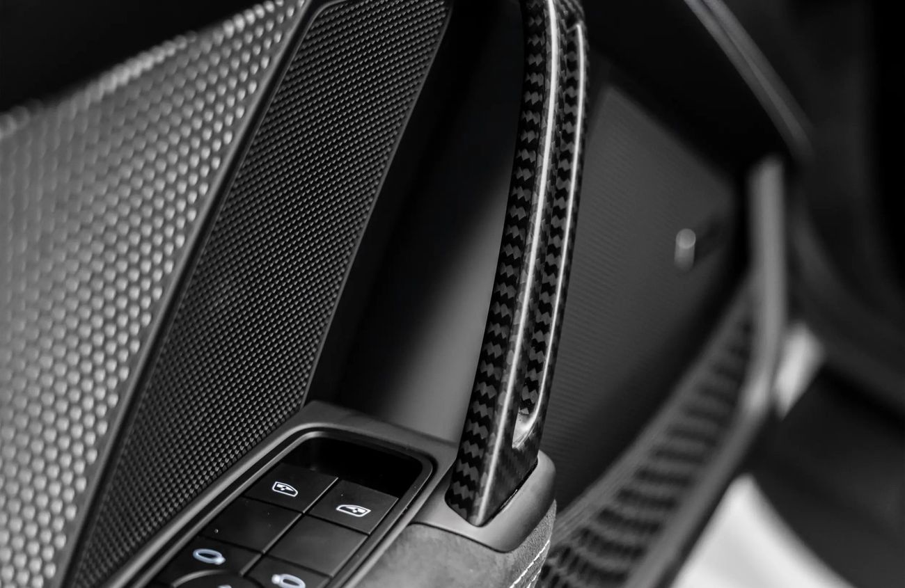 Porsche 911 4.0L F-6 Naturally Aspirated Engine