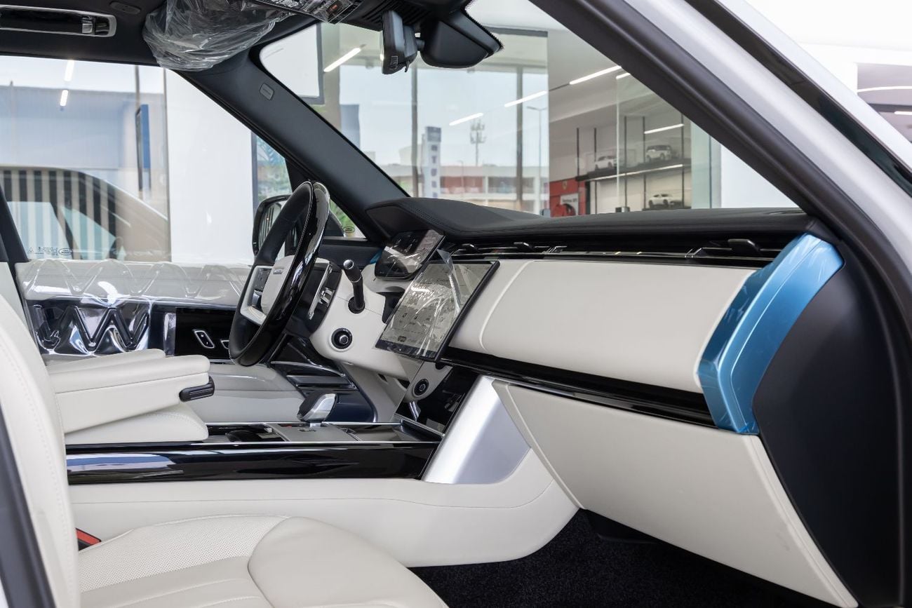 لاند روفر رينج روفر Land Rover | Range Rover Vogue | HSE P530 | Black Edition | GCC Specs | 2026  | ( EXPORT)