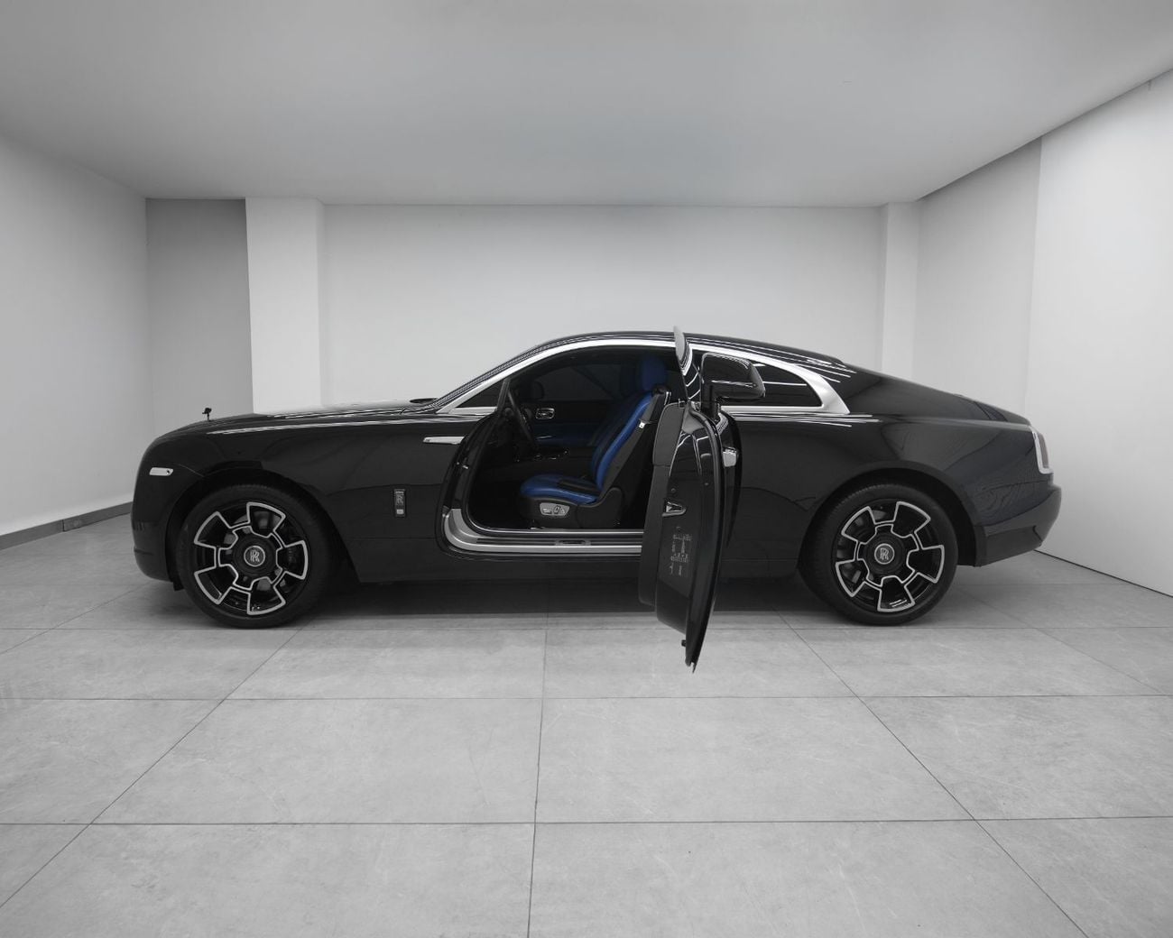 رولز رويس واريث Rolls-Royce Black Badge Wraith 2017