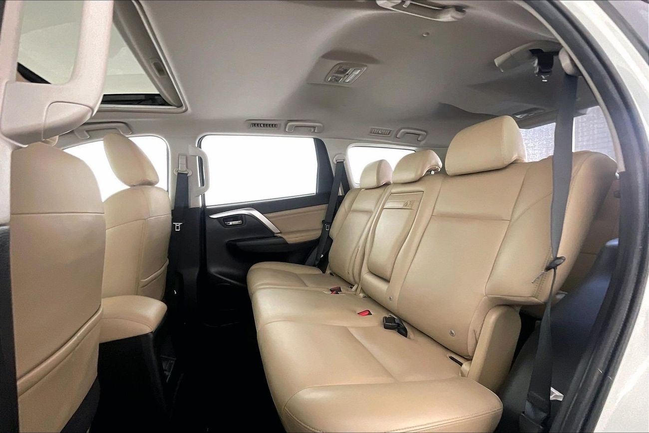 ميتسوبيشي مونتيرو سبورت GLS Premium | National Day Celebration | شامل الضمان | 0 ﺪﻔﻋﺓ ﺃﻮﻟﻯ