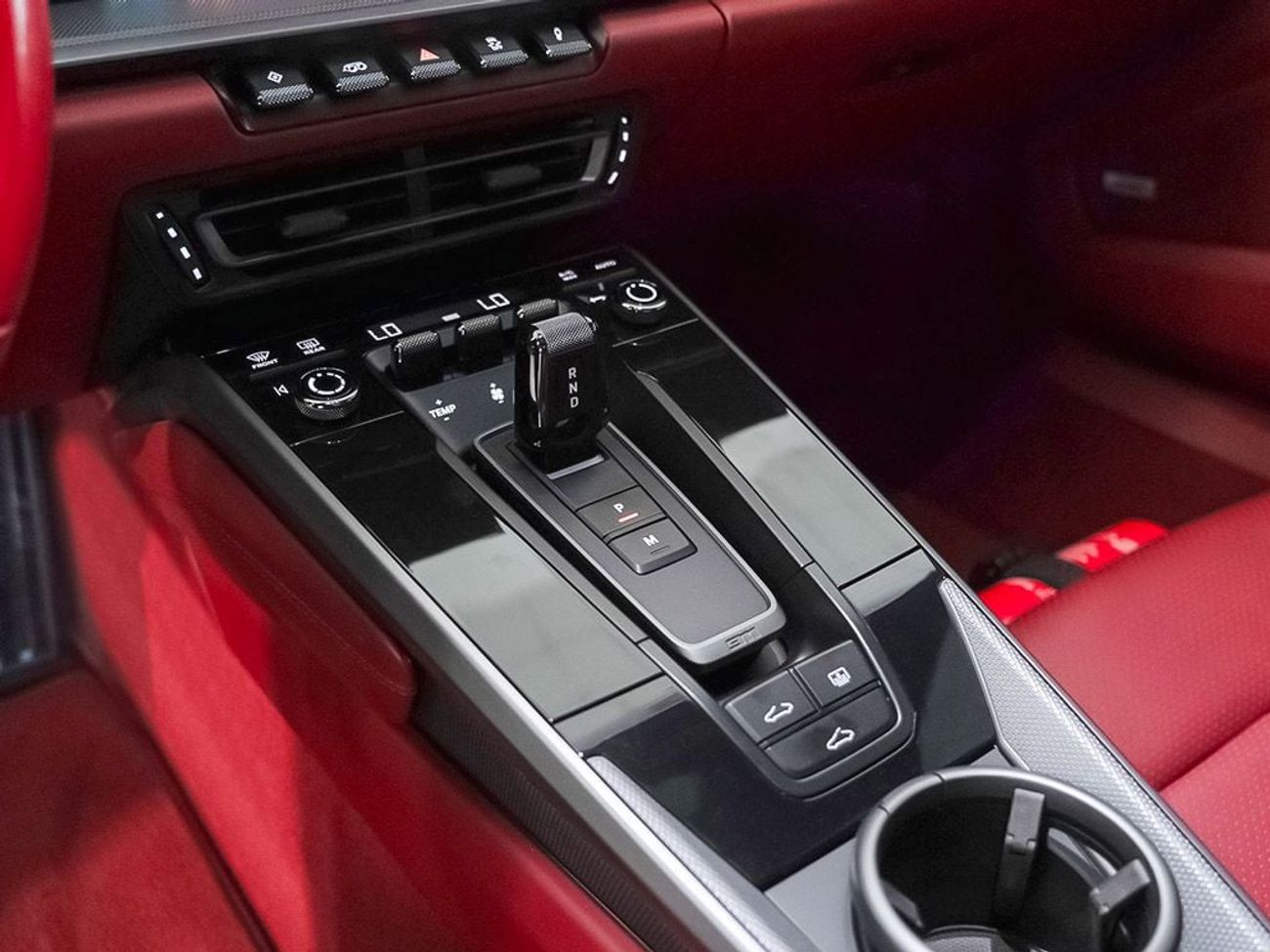 Porsche 911 Carrera S 3.0L (445 HP) Coupe