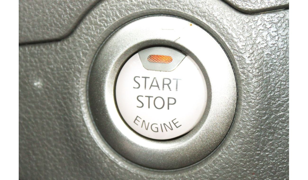 نيسان صني SV نيسان صني فل ابشن 2018 خليجي بحالة ممتاة