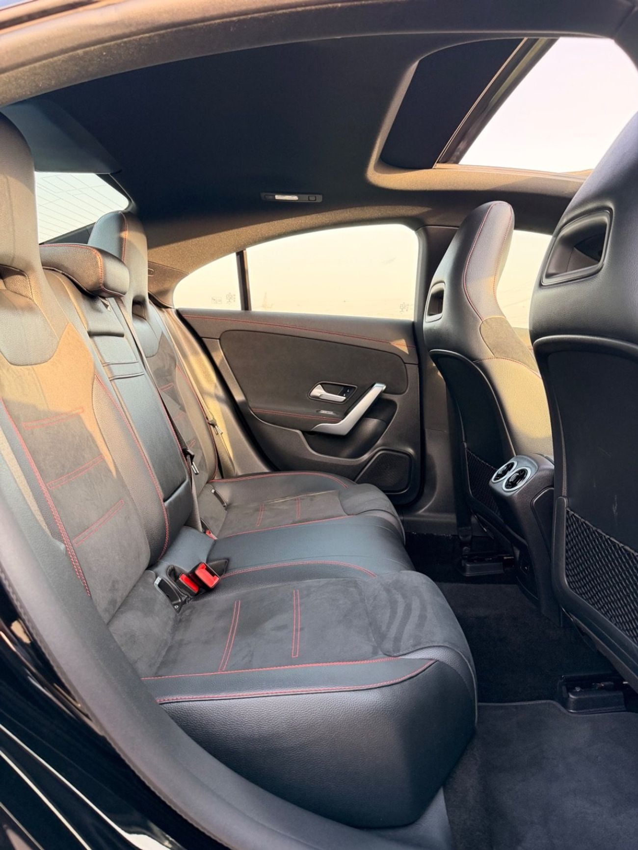 Mercedes-Benz CLA 250 CLA-250 Coupe 4Matic 2023 full option