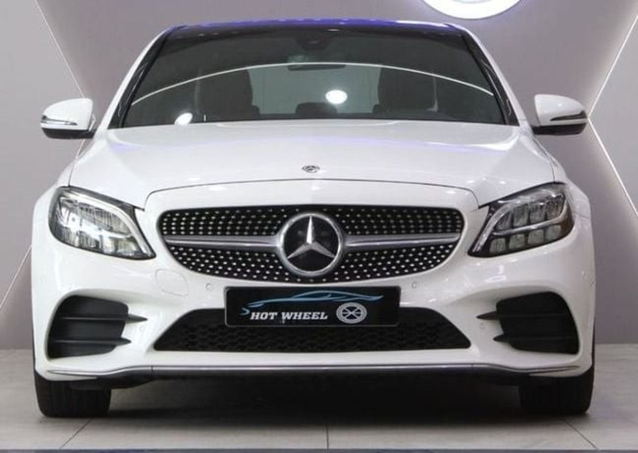 مرسيدس بنز C 200 افانتجارد