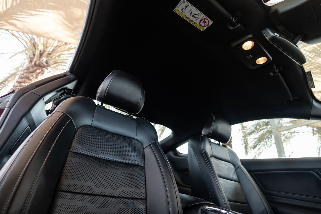 Ford Mustang GT Premium 5.0L V8