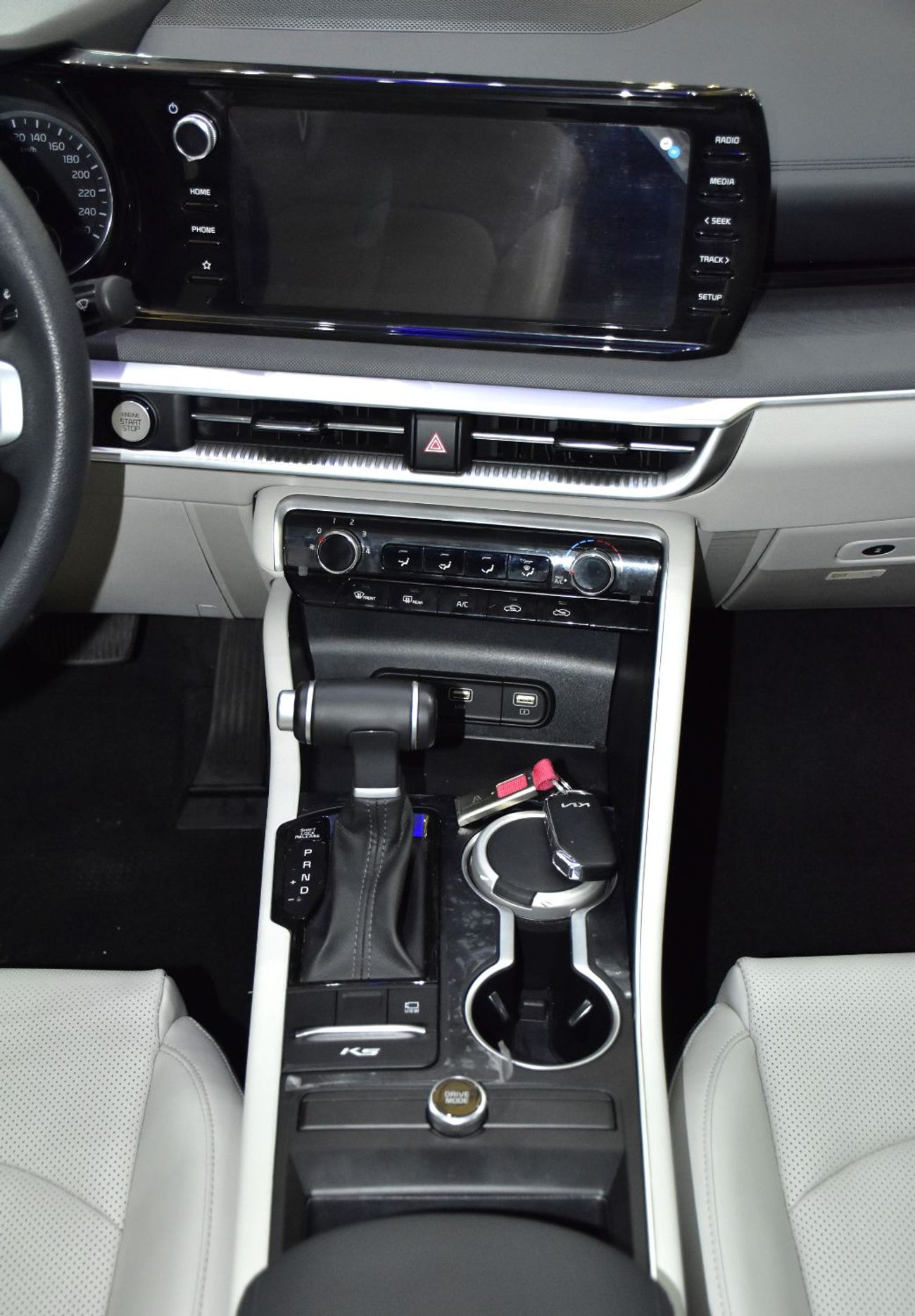 Kia K5 EXCELLENT DEAL for our KIA K5 ( 2022 Model ) in White Color GCC Specs