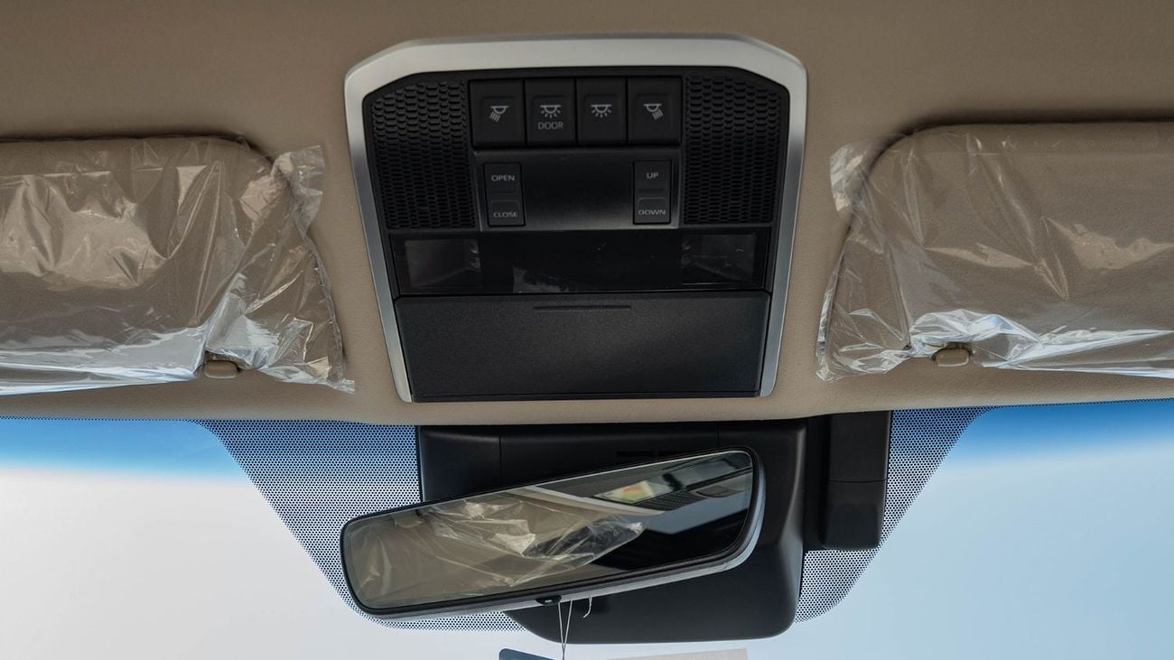 تويوتا لاند كروزر 2026 Toyota Land Cruiser 300 VXR 3.5L Twin Turbo AT Petrol (Black-Beige)