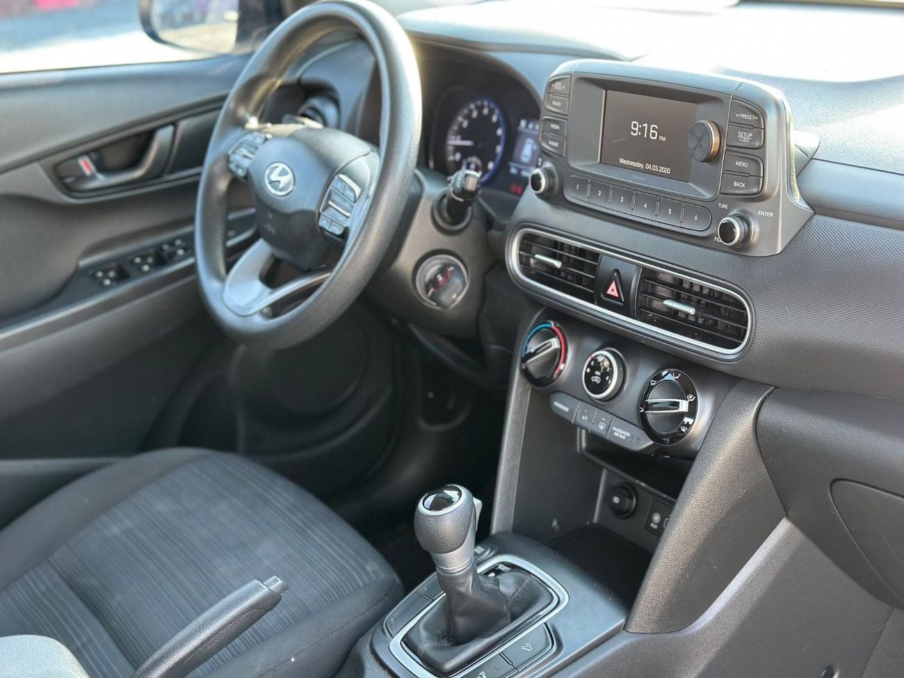 Hyundai Kona GLS Premium 1.6L