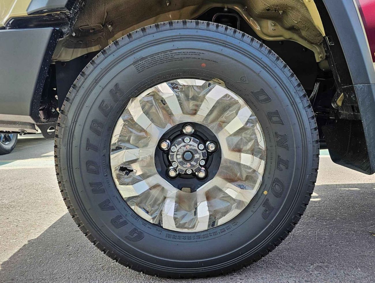 Toyota Land Cruiser Pick Up LX-Z1 DOUBLE CABIN / 2.8L V4 DIESEL / A/T/ LEATHER SEATS / DIFF LOCKS / 4WD (CODE#LX-Z1)