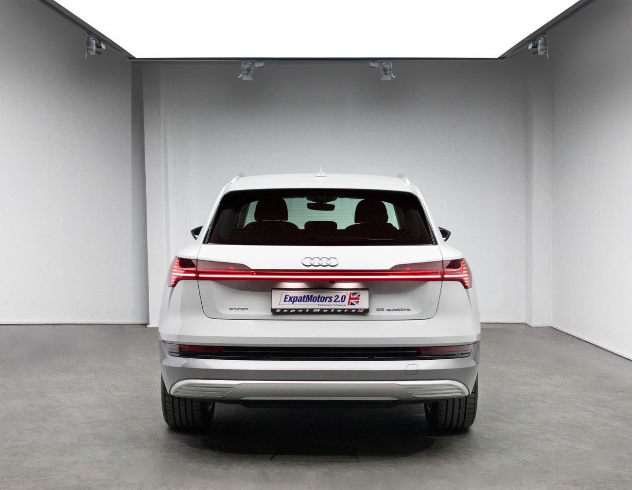 أودي اي ترون 55 Quattro