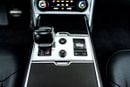 Land Rover Range Rover Autobiography SV 5.0L MIDDLE EAST SPECS | SV P530 | REAR TVS | LEG REST TWO TONE INTERIOR