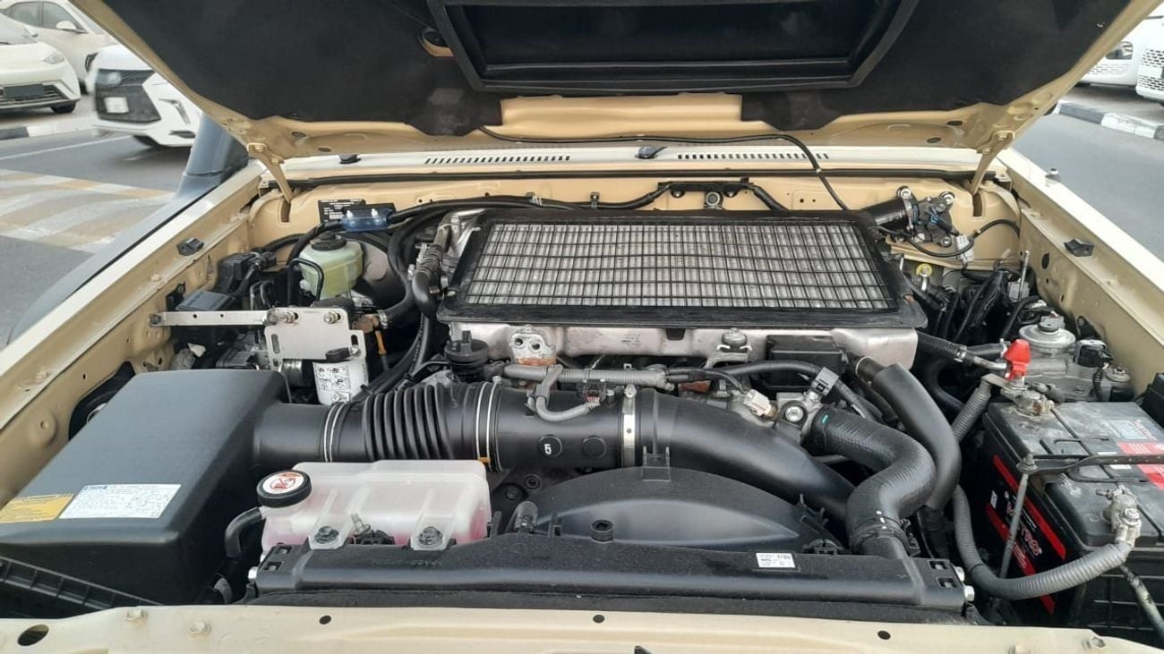 تويوتا لاند كروزر 70 